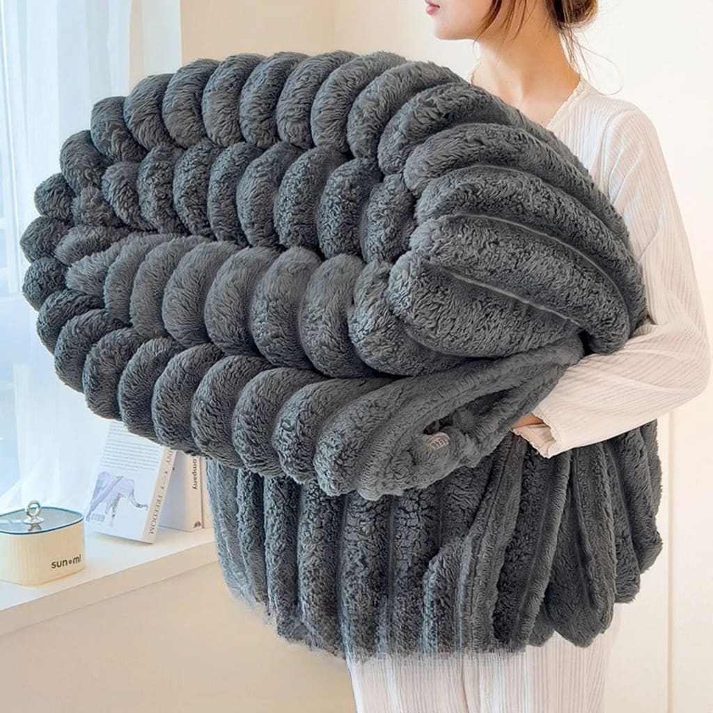 The Lunzora Blanket