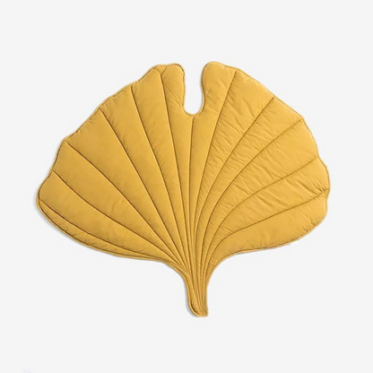 WagsWonder™ Leaf Shape Dog Blanket