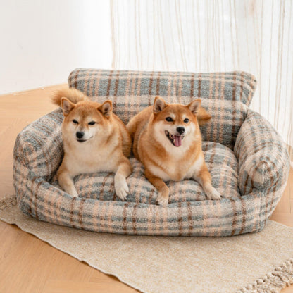 WagsWonder™ Lazy Holiday Plush Cozy Dog & Cat Sofa Bed