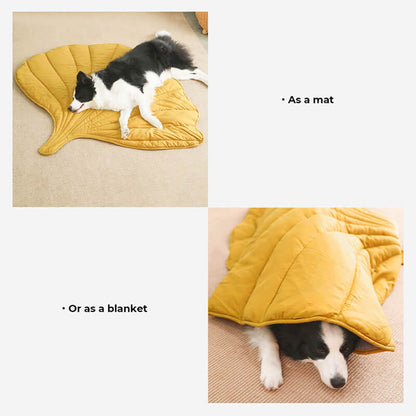 WagsWonder™ Leaf Shape Dog Blanket